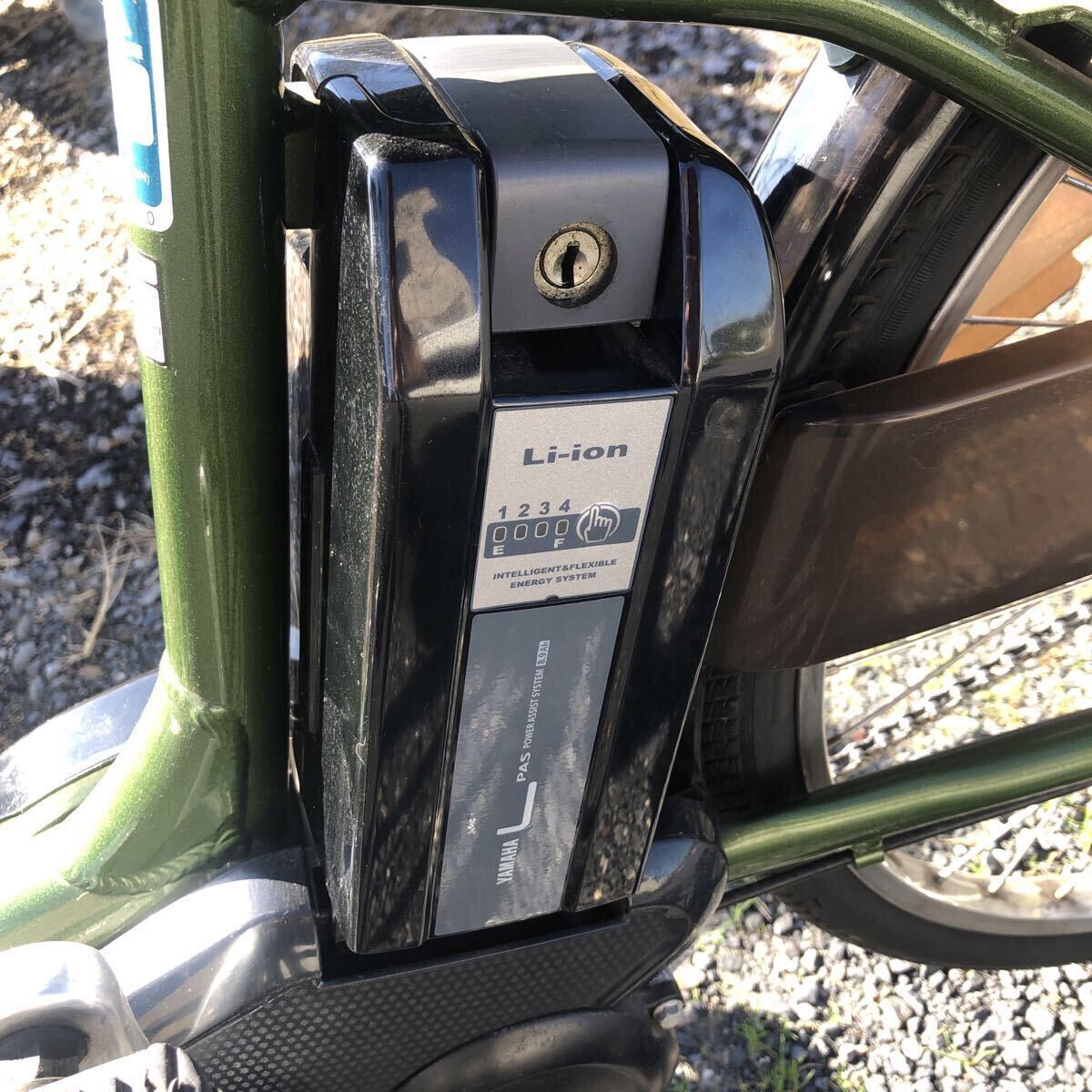 ヤマハ PAS Natura パスナチュラ 電動アシスト自転車 24 インチ 内装3段変速 バッテリー 充電器付 グリーン 緑 電動自転車 直接引取り限定_画像4