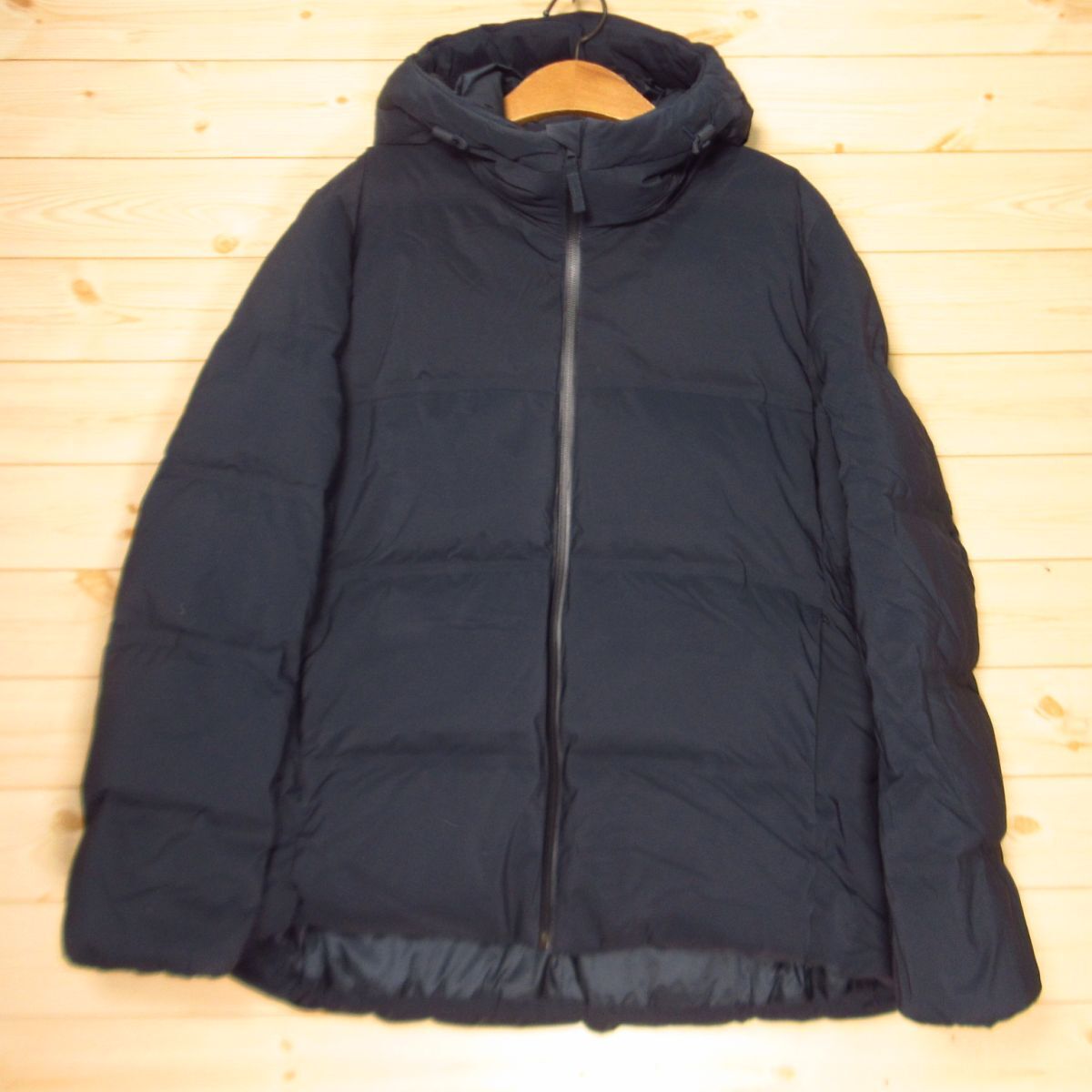 ◯UNIQLO ユニクロ シームレス ダウン ジャケット ジャンパー 防寒 あたたかい!レディース 紺 XLサイズ◆WA0308_画像1