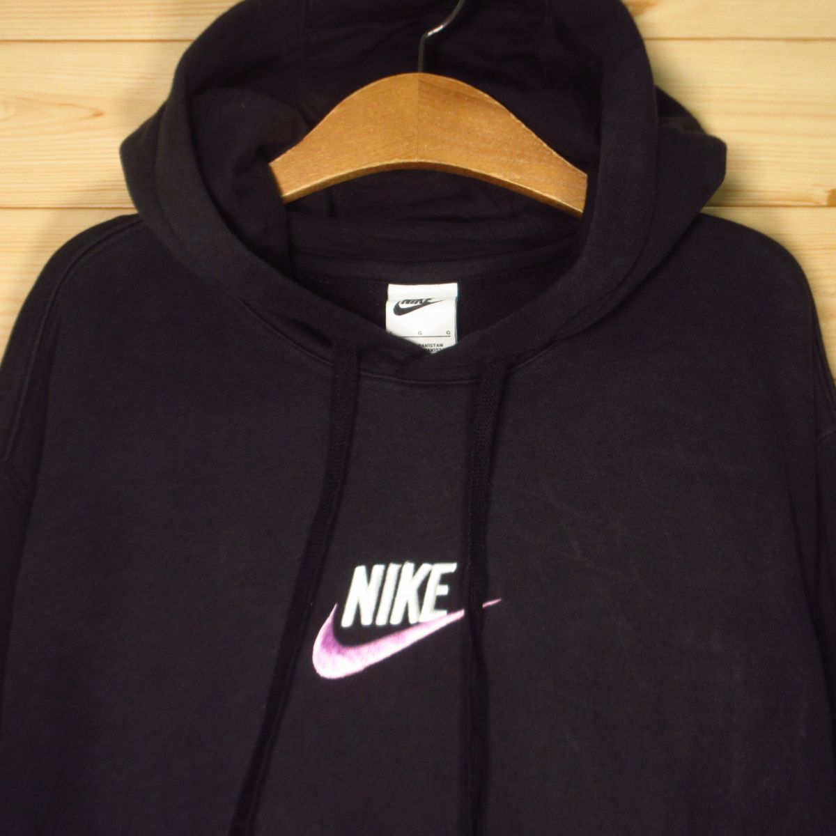 ◎NIKE ナイキ ロゴ刺繍 プルオーバー パーカー スウェット Club+ シンプル スポーツウェア ストリート メンズ 黒 Lサイズ◆AA5216_画像3
