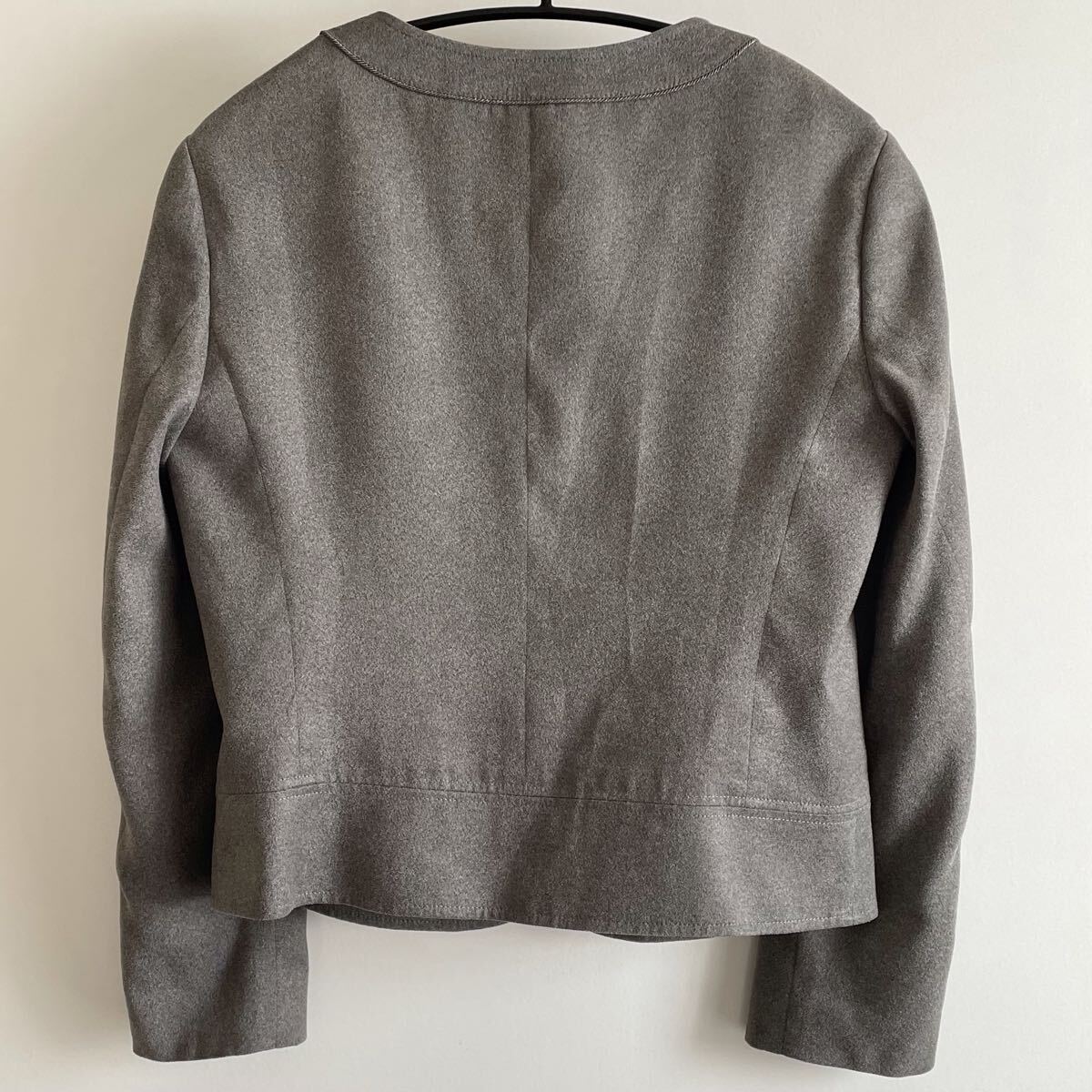 23区 ノーカラージャケット 秋冬　グレー　サイズ38_画像3