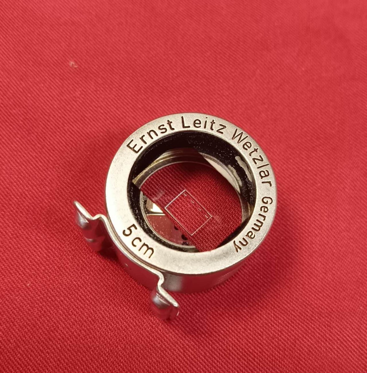 良品 ライカ LEITZ SBOOI 5cm 50 外部ビューファインダー LEITZ WETZLAR GERMANY 純正皮ケース付き_画像2