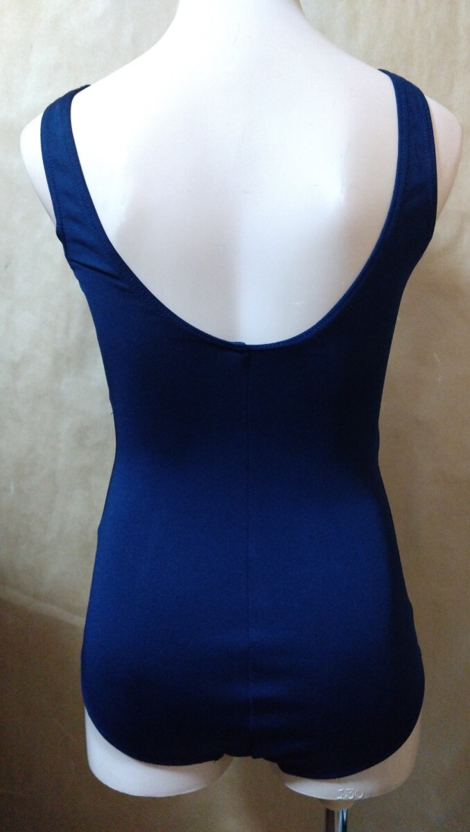 0076★スイミング・ネイビー・ワンピース・競泳水着☆130サイズ◆【ホームクリーニング済】_画像2