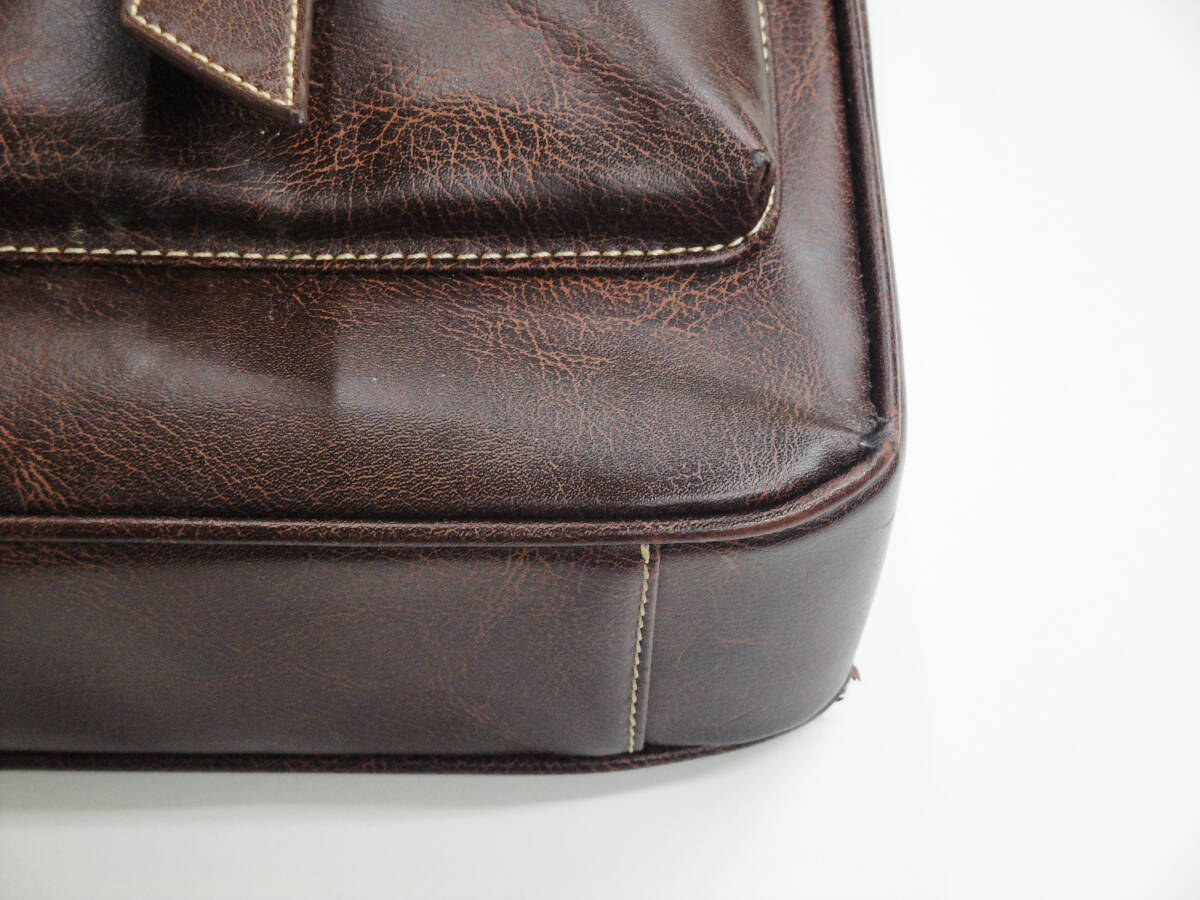 訳アリGIORGIO ARMANI(ジョルジオ・アルマーニ)レザーブリーフケース USED_画像9