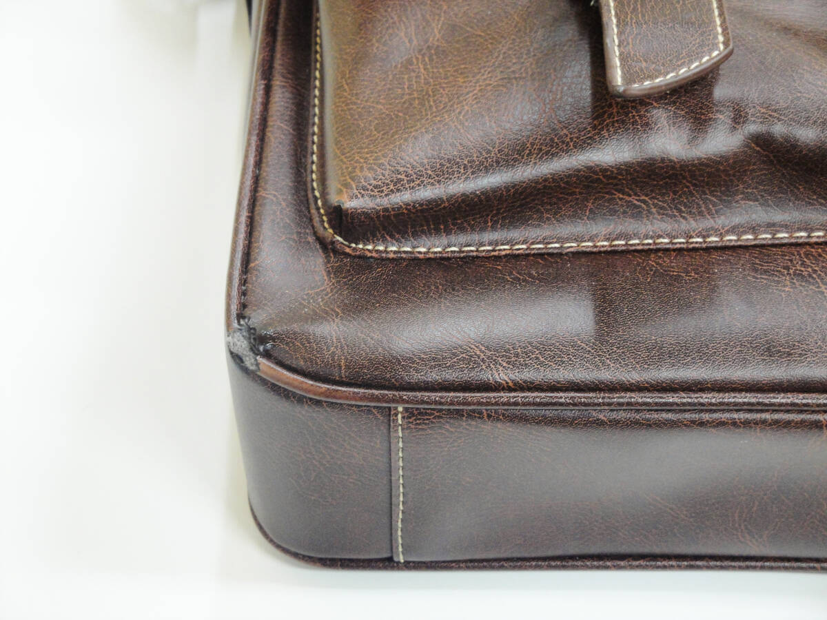 訳アリGIORGIO ARMANI(ジョルジオ・アルマーニ)レザーブリーフケース USED_画像8