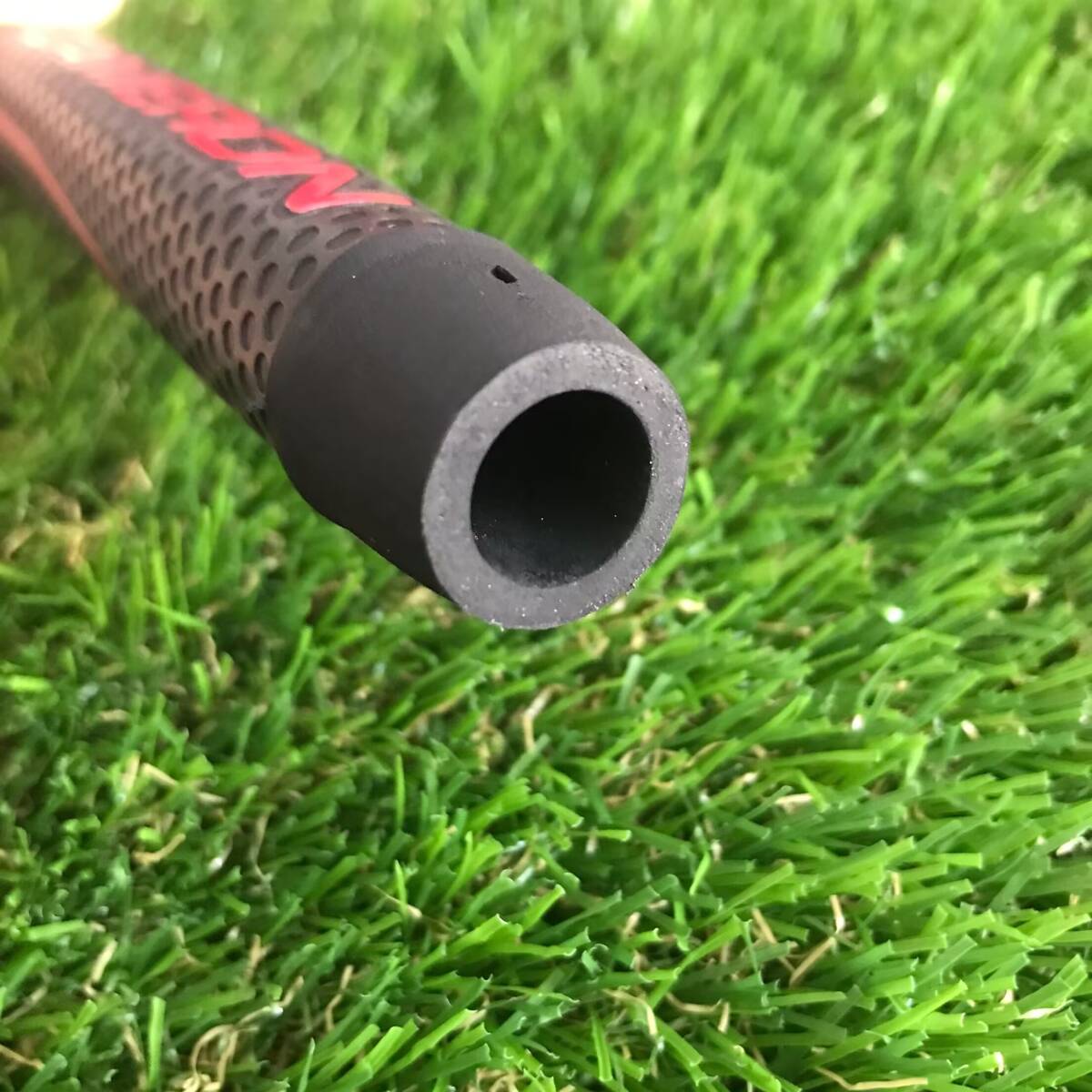 スコッティキャメロン パターグリップ マタドール ミッドサイズ 黒&赤 Scotty Cameron Matador Midsize 1本 ゴルフグリップ_画像6