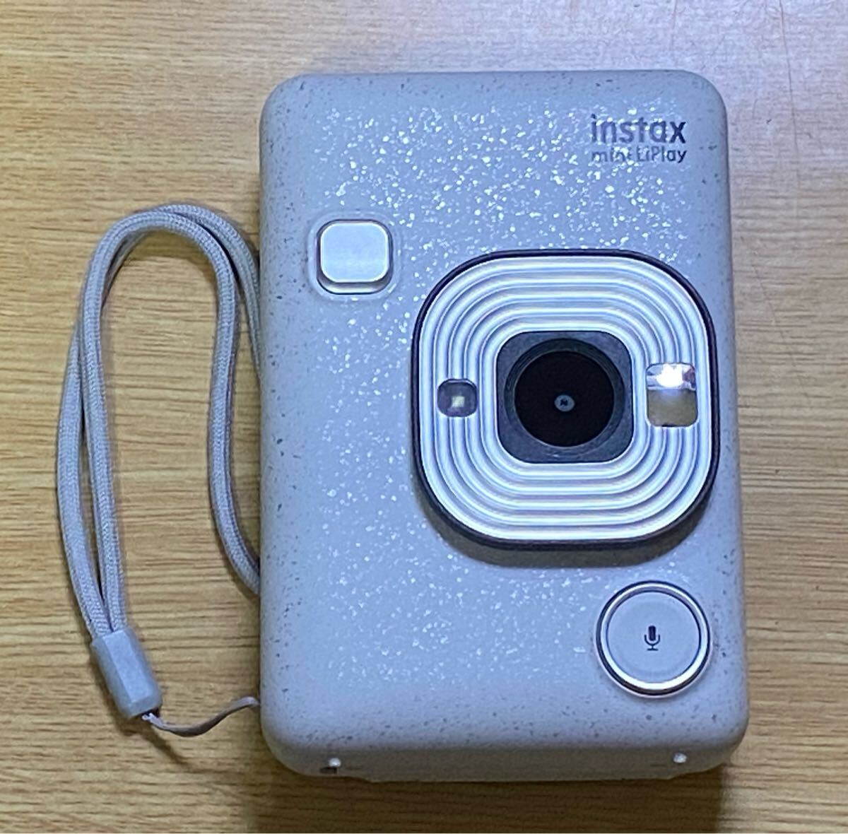 【1円〜】FUJIFILM instax mini LiPlay ハイブリッドインスタントカメラ 動作確認済み 美品 HM1 ストーンホワイト_画像1