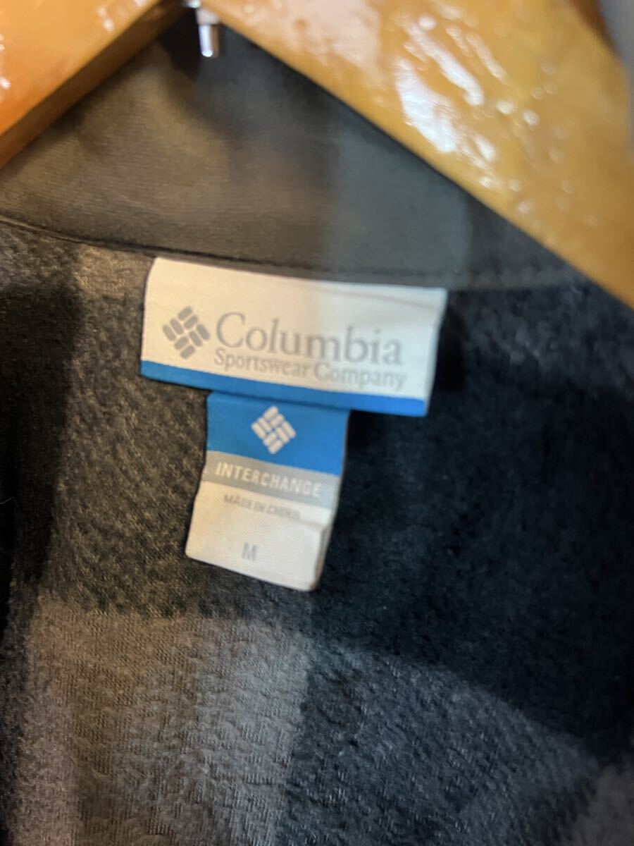 フリースジャケット　ブロックチェック　 Columbia ジップアップ コロンビア アウトドア　サイズM アメリカ古着_画像2