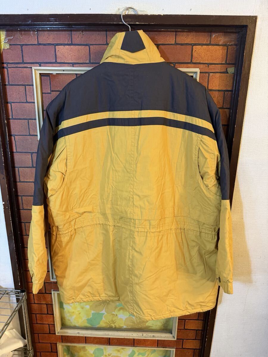 マウンテンジャケット　中綿系　防寒系　ビックサイズ　オーバーサイズ　アウトドア　ユーロ古着_画像4