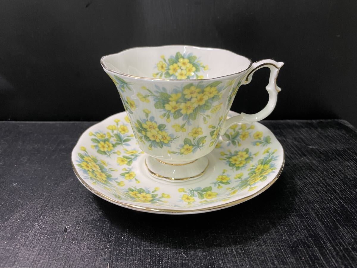 ROYAL ALBERT DRURY LANE 廃盤品 カップ ソーサー 花柄 食器 洋食器 ブランド食器 希少 インテリア コレクション ロイヤルアルバート_画像2