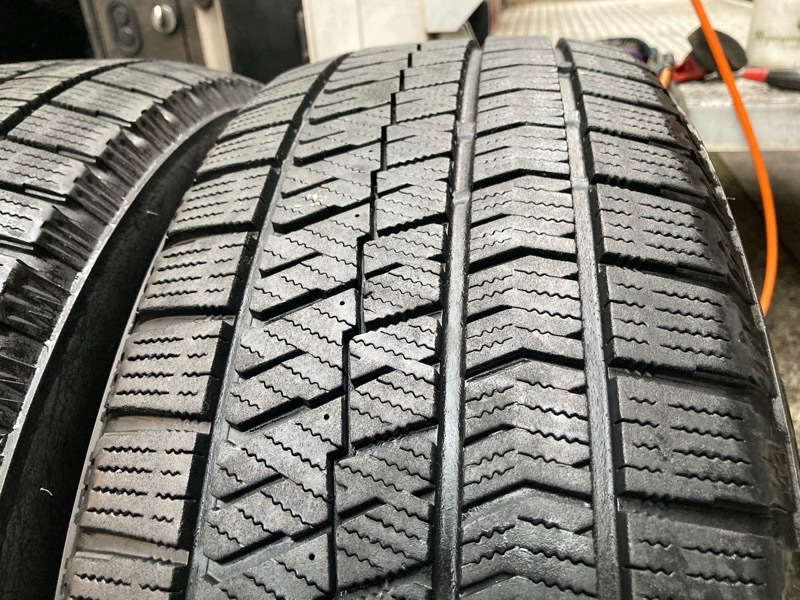 225/60R17 人気のブリザックVRX2 ブリヂストン_画像8