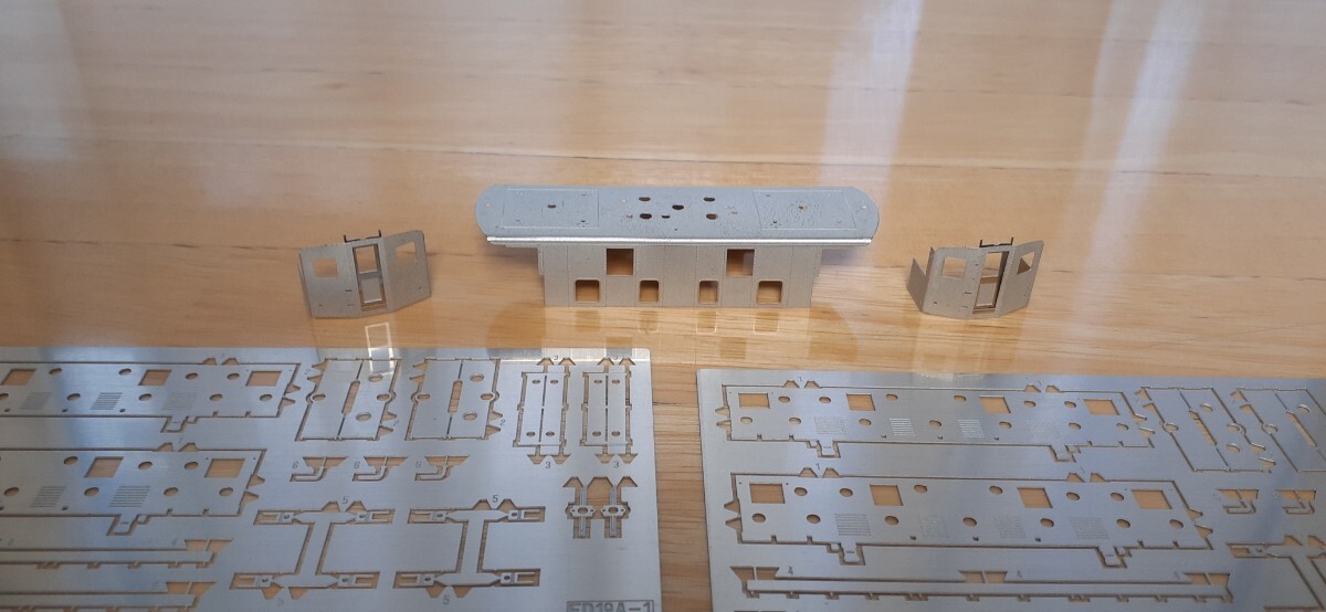 XAジャンク1円スタート1円～絶版ワールド工芸ED19形電気機関車組立キットなどのパーツ鉄道模型Nゲージ_画像2
