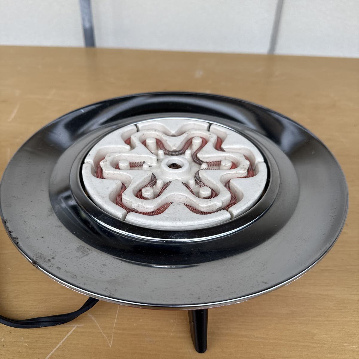 ナショナル　高能率600Wコンロ　丸型　NK-682 松下電気産業株式会社　赤　 昭和レトロ　電源動作確認済み_画像3