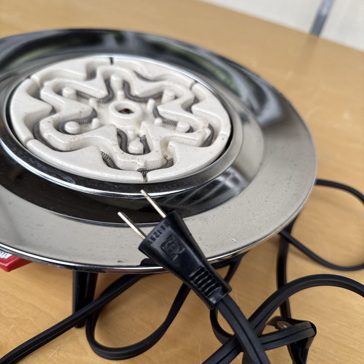 ナショナル　高能率600Wコンロ　丸型　NK-682 松下電気産業株式会社　赤　 昭和レトロ　電源動作確認済み_画像10