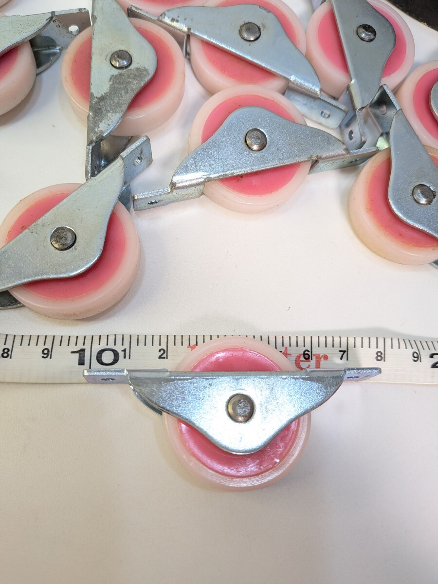 シンギ　オイル戸車　16個　プラスチック戸車 コマ 建具 引戸_画像3