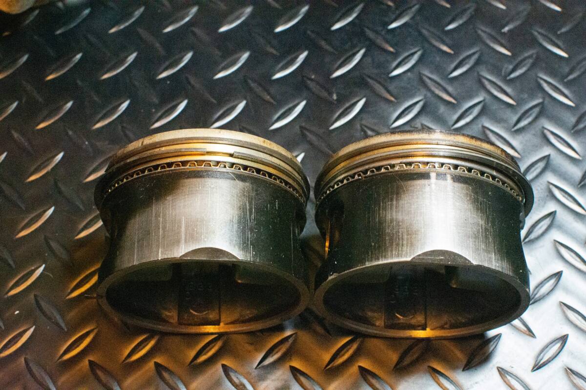 ビューエルS1　純正シリンダー＆ピストン　Buell 　スポーツスター　XL1200_画像6