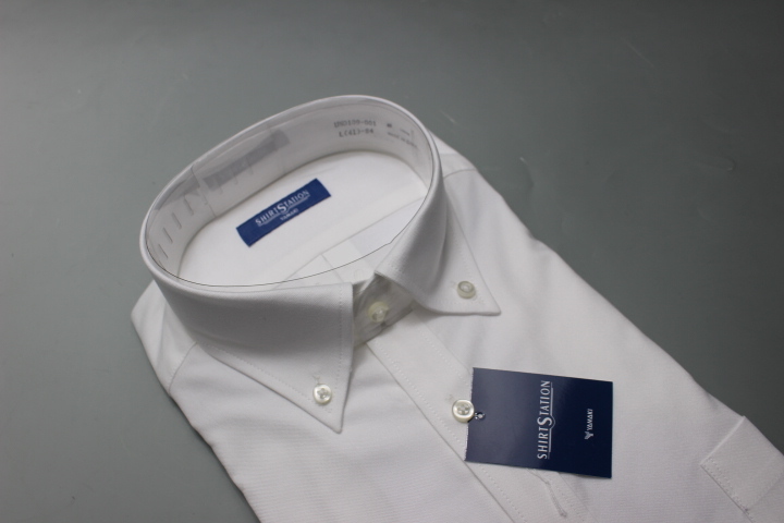 送料185円【新品】SHIRT STATION(山喜)　BDワイシャツ /オックスフォード/綿100％/イージーケア L(41-84)　白無地001/UND109(7C645_画像1