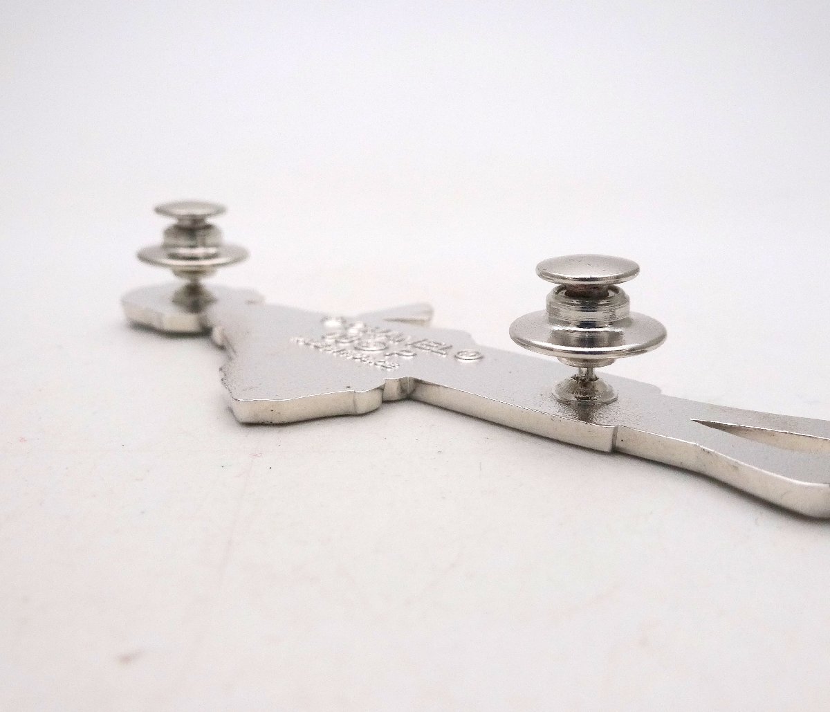 CHANEL Chanel 03P здесь mado moa zeru здесь Mark брошь серебристый цвет значок булавка z аксессуары декортивный элемент бренд 1 иен ~ T0465