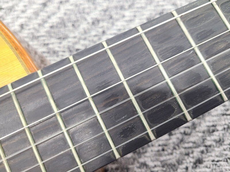 [ утиль ]Paul Fisher классическая гитара paul (pole) Fischer с футляром 1 иен ~ Y8894+