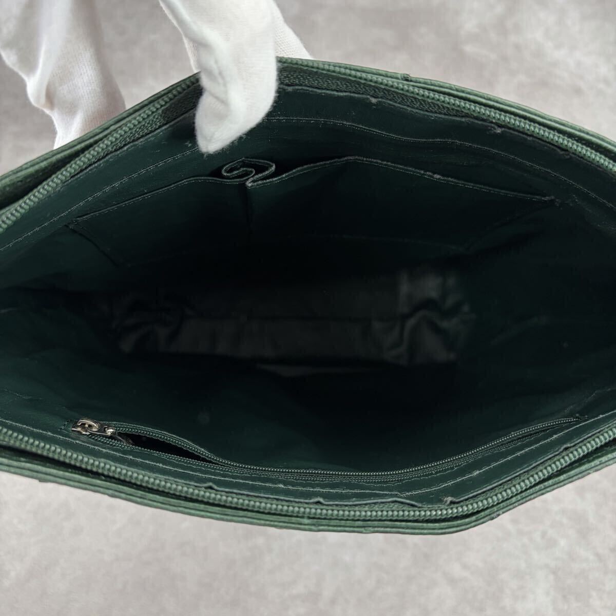 1円 オーストリッチ × クロコダイル ショルダーバッグ トート 肩がけ A4可 パッチワーク エキゾチックレザー 革 グリーン アートデザイン_画像8