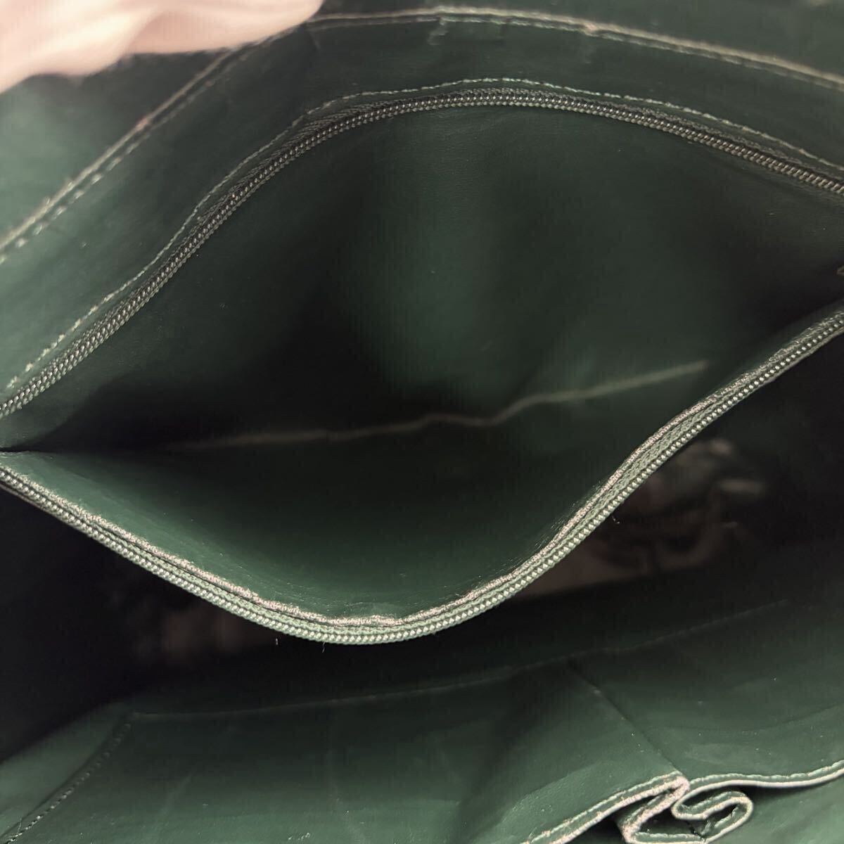 1円 オーストリッチ × クロコダイル ショルダーバッグ トート 肩がけ A4可 パッチワーク エキゾチックレザー 革 グリーン アートデザイン_画像9