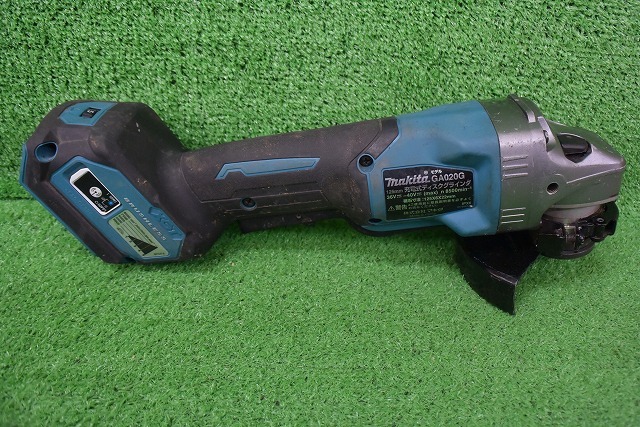 TMO 8A30 マキタ GA020G 125mm充電式ディスクグラインダ 40V対応 本体のみ_画像2