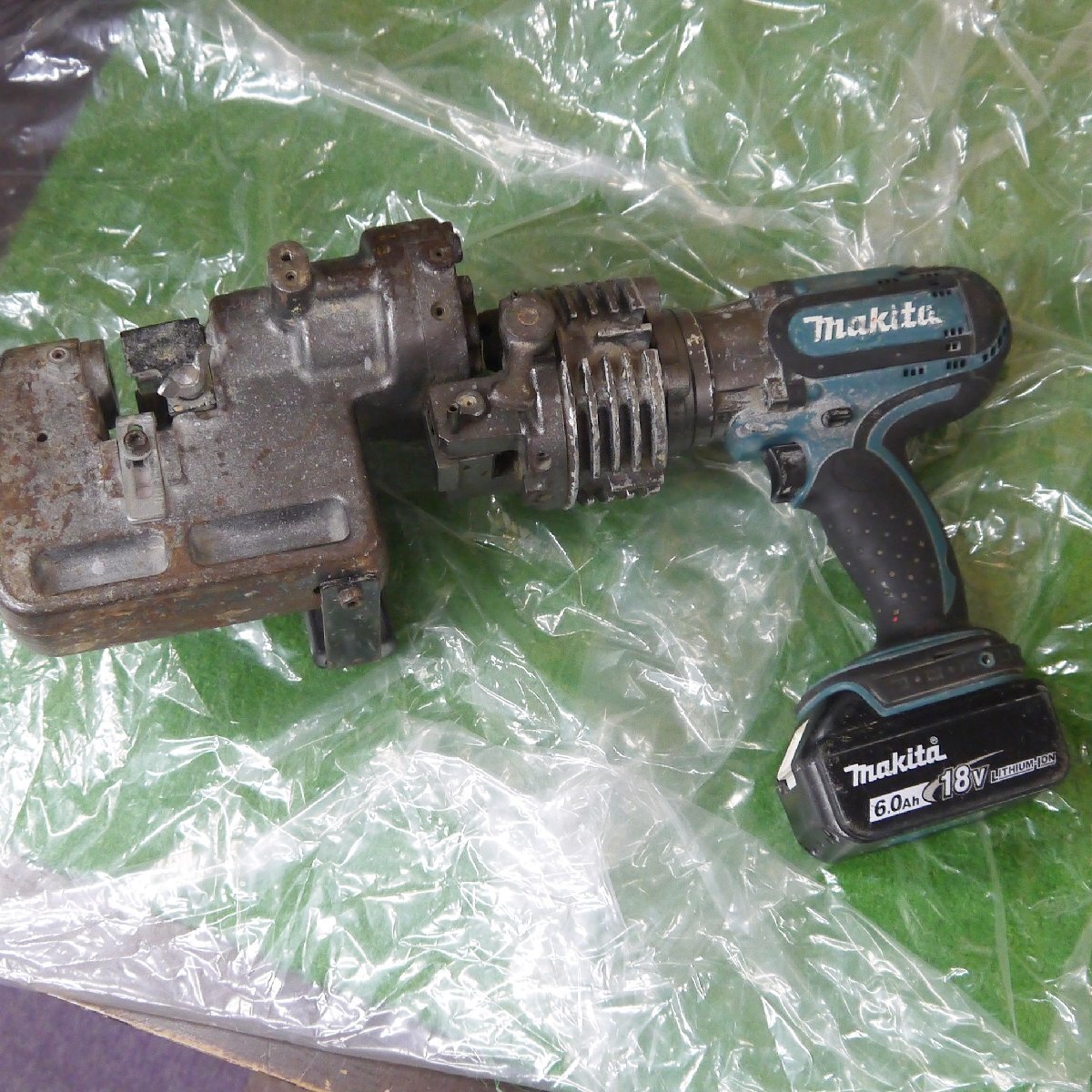 ★USED品 Ogura【オグラ HPC-206WDF コードレスパンチャー , マキタ BL1860B バッテリー 1個付属】_画像1