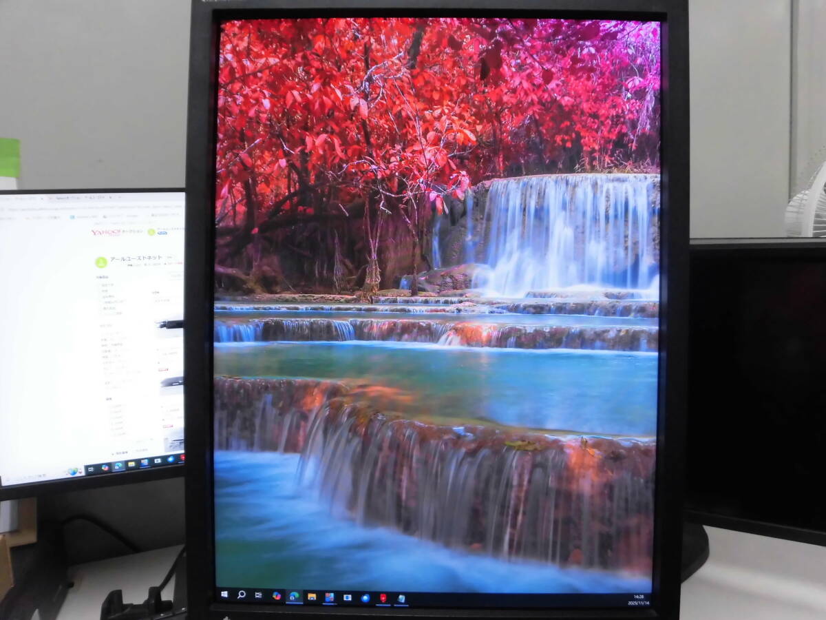 ◆◇2600 EIZO RadiForce MX215　21.2インチ 医療用液晶モニター 通電〇◇◆_画像2