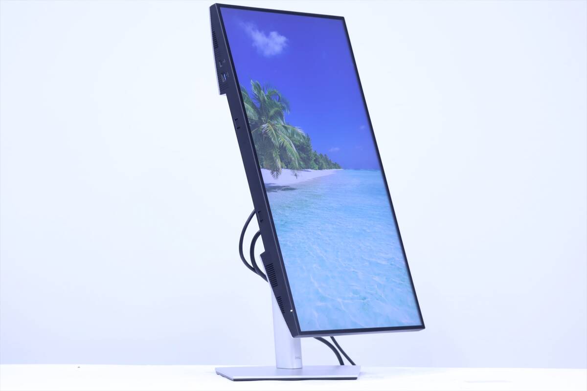 1円~ 良品 2022年発売 美麗 27インチ4K液晶 DELL U2723QE IPS Blackテクノロジー DELL 液晶モニター最上位シリーズ AAA評価_画像2