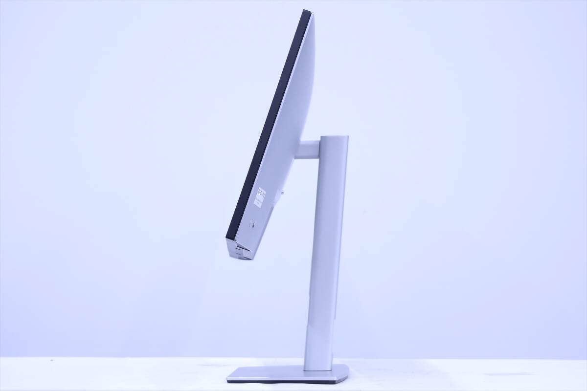 1円~ 良品 2022年発売 美麗 27インチ4K液晶 DELL U2723QE IPS Blackテクノロジー DELL 液晶モニター最上位シリーズ AAA評価_画像3