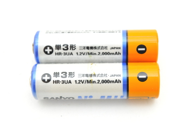 Sanyo SANYO заряжающийся Никель-металлгидридные батареи одиночный 3 форма HR-3UA 1.2V / 2000mAh 2 шт . одиночный 3/ одиночный 4 двоякое применение зарядное устройство в комплекте электризация подтверждено прекрасный товар отправка 250