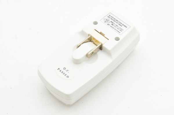 Sanyo SANYO заряжающийся Никель-металлгидридные батареи одиночный 3 форма HR-3UA 1.2V / 2000mAh 2 шт . одиночный 3/ одиночный 4 двоякое применение зарядное устройство в комплекте электризация подтверждено прекрасный товар отправка 250