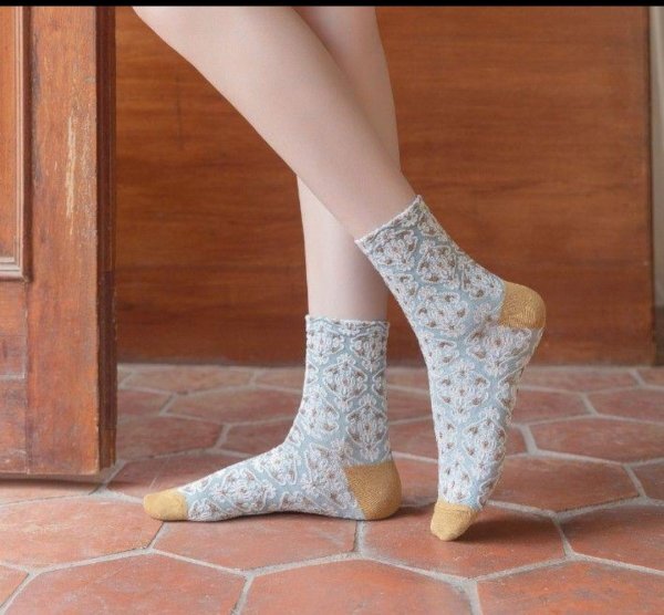 靴下 レディース クルーソックス 5足 セット おしゃれ 無地 ソックス 秋 冬 夏 春 花柄_画像7