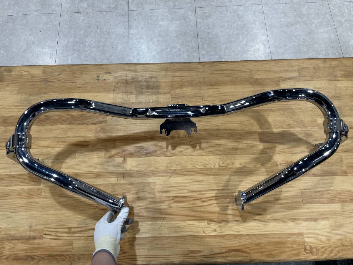 ハーレー純正　ノーマルアンダーカウル　エンジンガード　ロードグライド　FLTRXSEから取り外し　_画像7