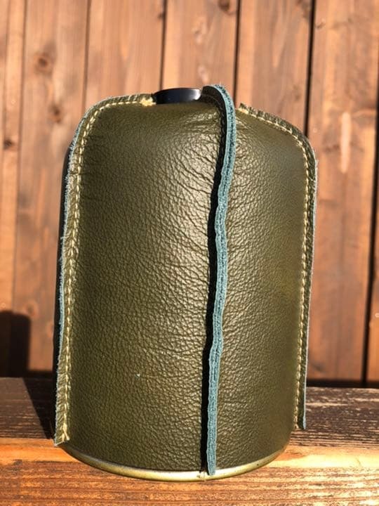 本革製！ガスカートリッジ500g用　カバー　ハンドメイド　モスグリーン_画像6