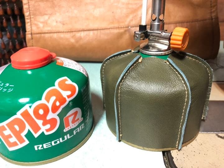 本革製!ガスカートリッジ230g用 カバー ハンドメイド モスグリーン_画像2