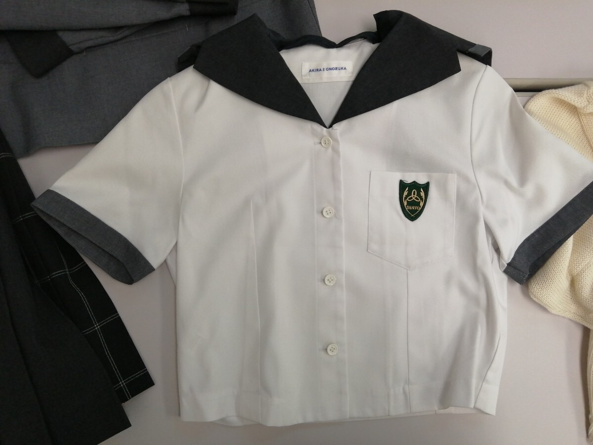  Okayama префектура [ Sanyo женщина средняя школа ] женщина форма зима одежда летняя одежда sailor 155A. летняя одежда зима одежда юбка (W60.L48). кардиган белый цвет чёрный цвет. указание лента ( зеленый цвет ) 7 позиций комплект 