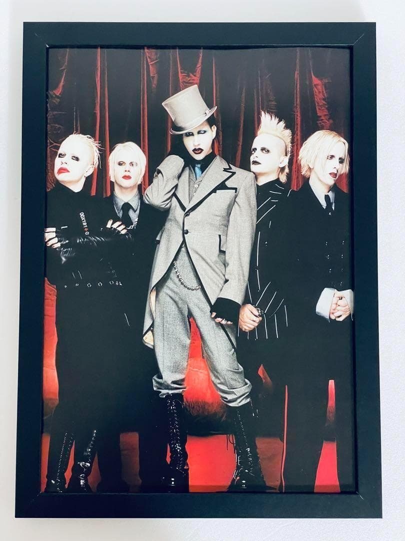 マリリン・マンソン　ポスター風アートフレーム　雑誌切り抜き　A4額縁付き　C_画像1