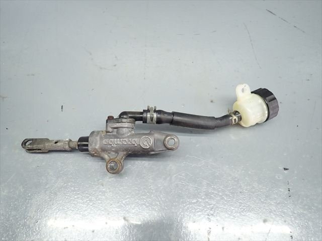 β251017-2 ヤマハ TZR50R 4EU セル付き (H7年式) 絶版！希少！ 純正 リアブレーキマスターシリンダー 固着無し！_画像1