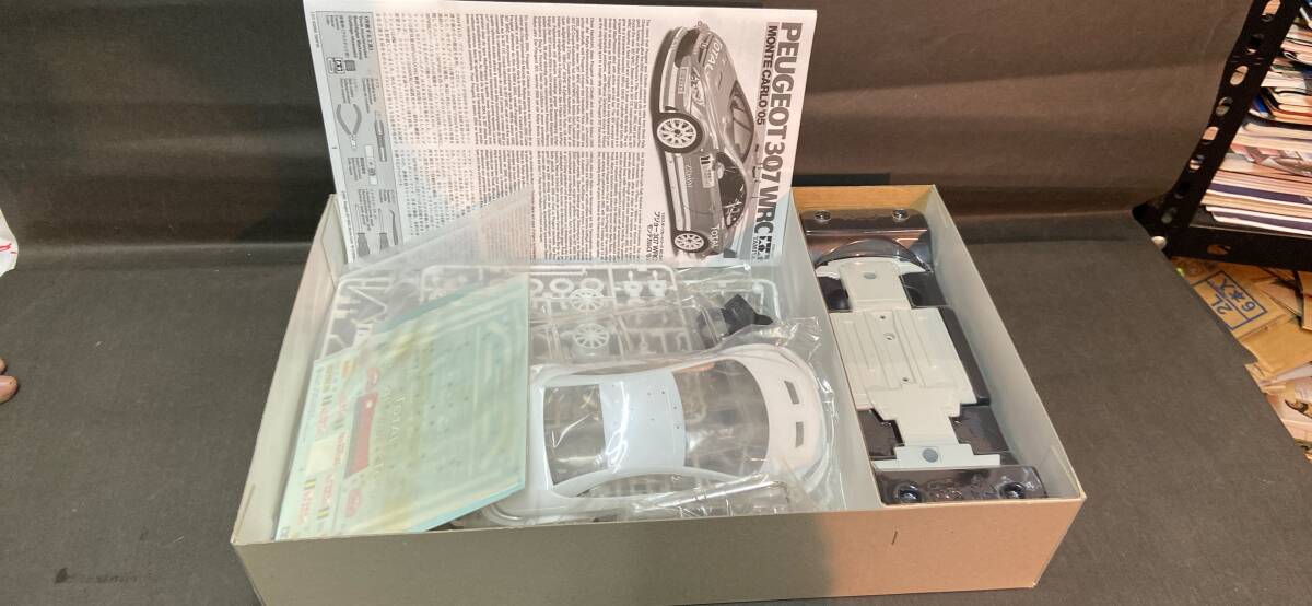 ☆★☆ タミヤ 1/24 プジョー307 WRC 未組み立て ★☆_画像2