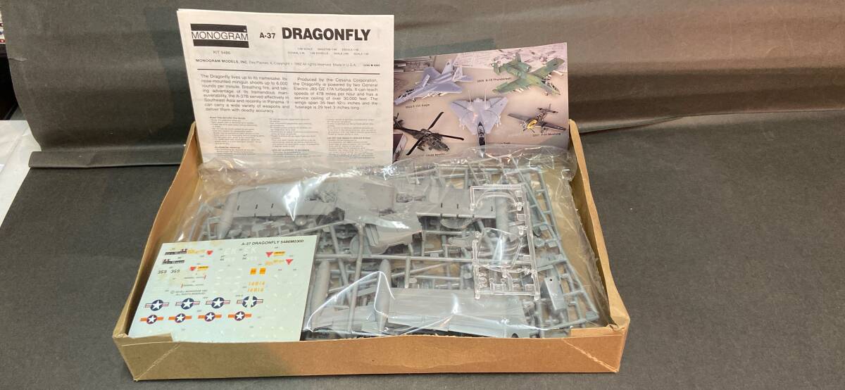 ☆★☆ モノグラム 1/48 A-37 ドラゴンフライ 未組み立て ★☆_画像2