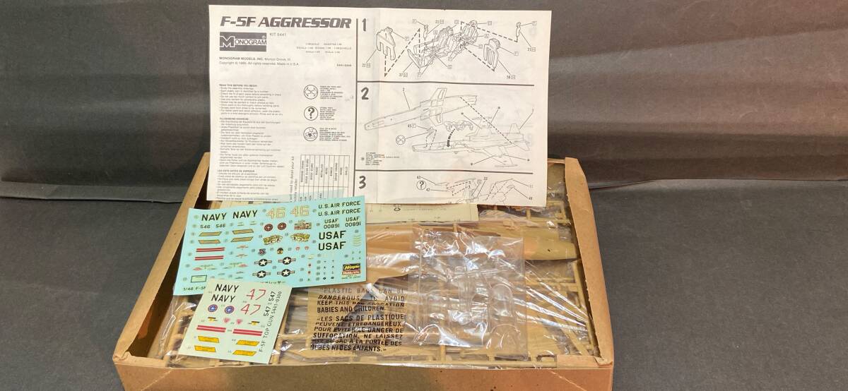 ☆★☆ モノグラム 1/48 F-5F アグレッサー 未組み立て ★☆_画像2