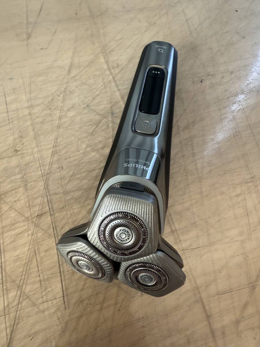 ♪♪PHILIPSシェーバー S9987 ①♪♪_画像2