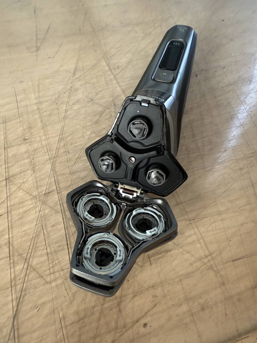 ♪♪PHILIPSシェーバー S9987 ①♪♪_画像4