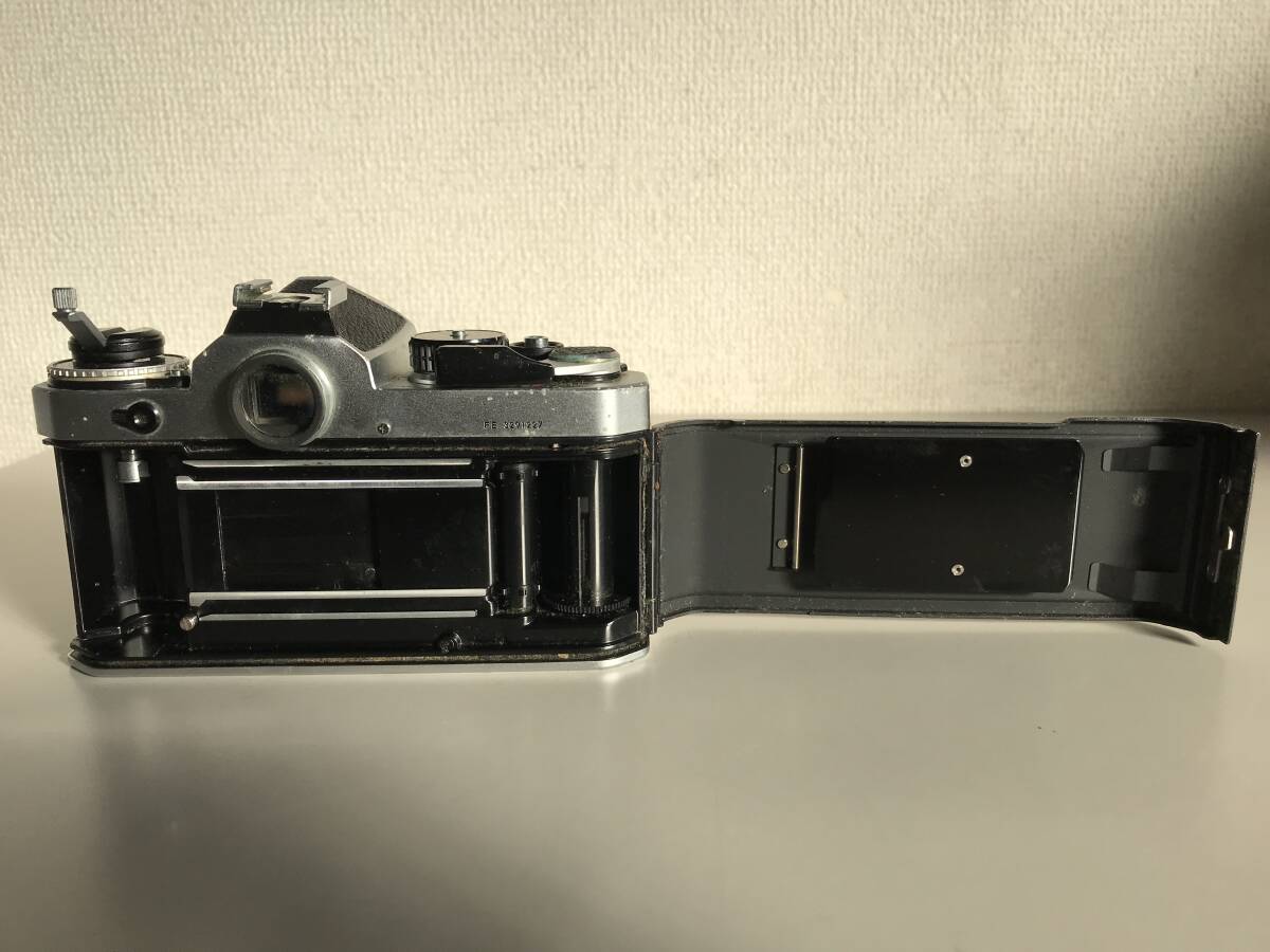 Nikon FE корпус Nikon однообъективный зеркальный пленочный фотоаппарат Junk 