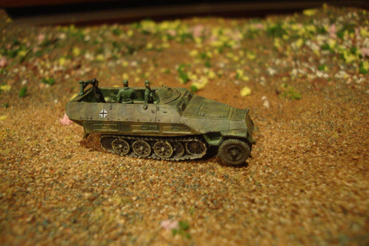 1/144 タカラ 海洋堂 ワールドタンクミュージアム WORLD TANK MUSEUM ドイツ陸軍 戦車 ハーフトラック_画像1