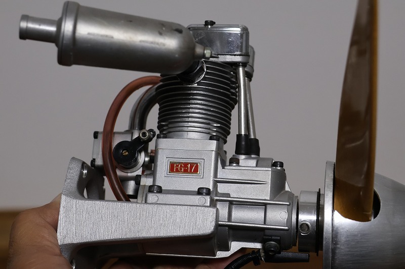SAITO　サイトーガソリンエンジン　FG-17　中古良品_画像2