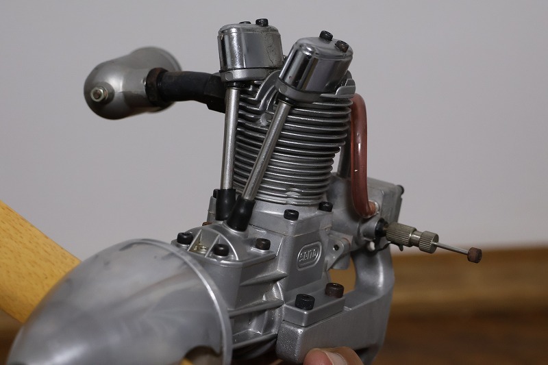 SAITO　サイトーガソリンエンジン　FG-17　中古良品_画像4