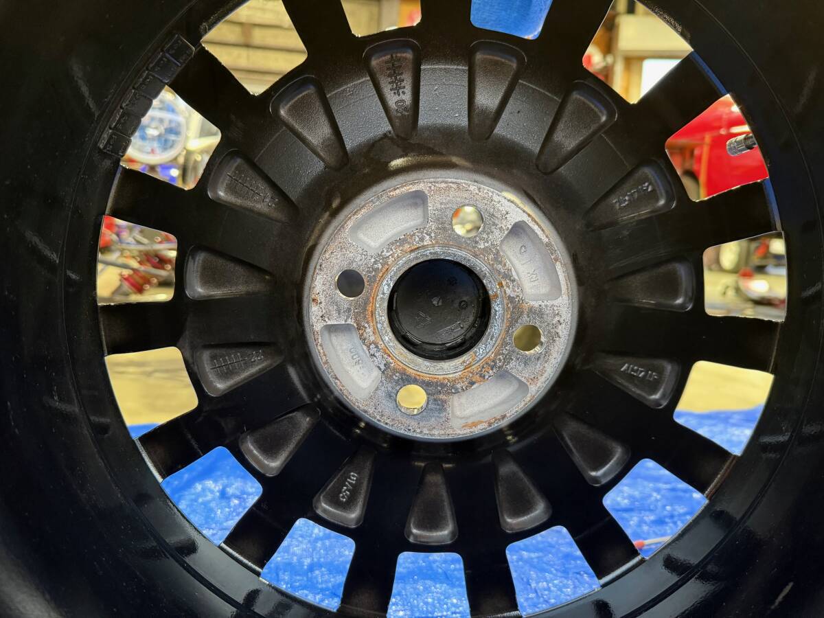 OZ SPORT ラリーレーシング ／ R17×7J 　4穴 ／ ４本 １セット ／ グロスブラック(GBK) ／ヨコハマ タイヤ 215/45R17_画像3