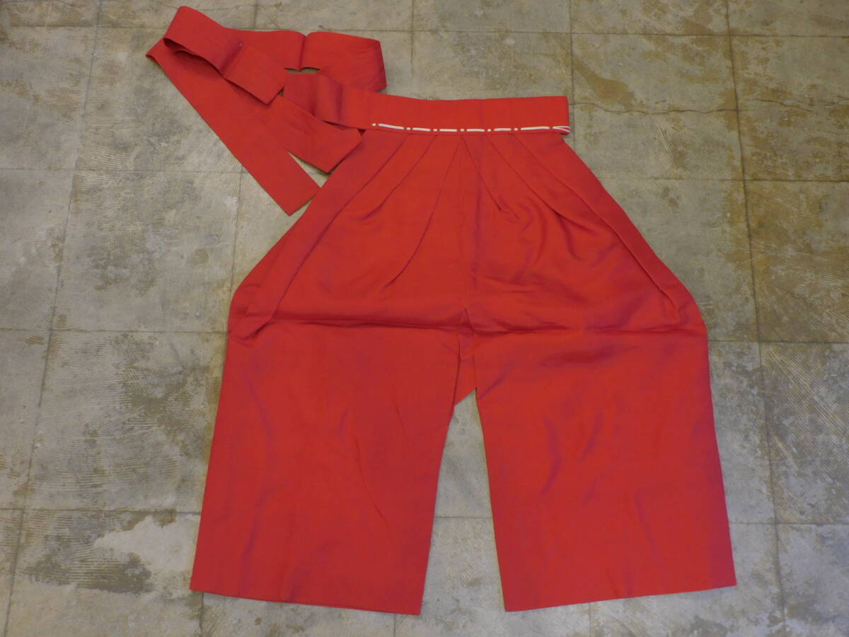 сито бог . оборудование пачка эта 8 hakama takada . оборудование пачка магазин / бог . костюм .. бог работа . женщина