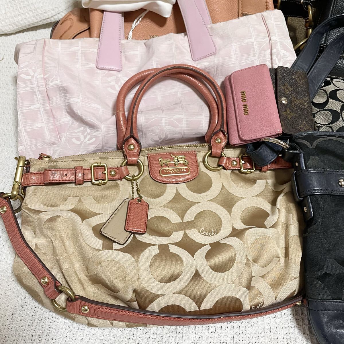 1円〜コーチ COACH バーバリー シャネル ルイヴィトン ミュウミュウ ロンシャン 他 ワンショルダーバッグ 小物 ブランド まとめ 24点 y2k _画像2